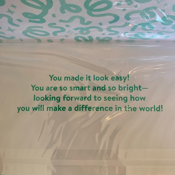 Graduation Cards Variety Pack Lot of 6 Colorful Greetings Cards With Envelopes - Picture 8 of 15